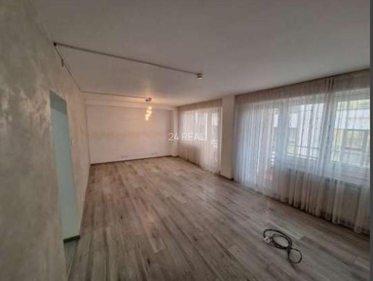 Spatii birouri de inchiriat Barbu Vacarescu de la 51 mp - 4