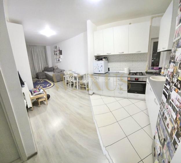 Apartament de 3 camere, 2 bai, 61 mp utili, zona Oasului  - 2
