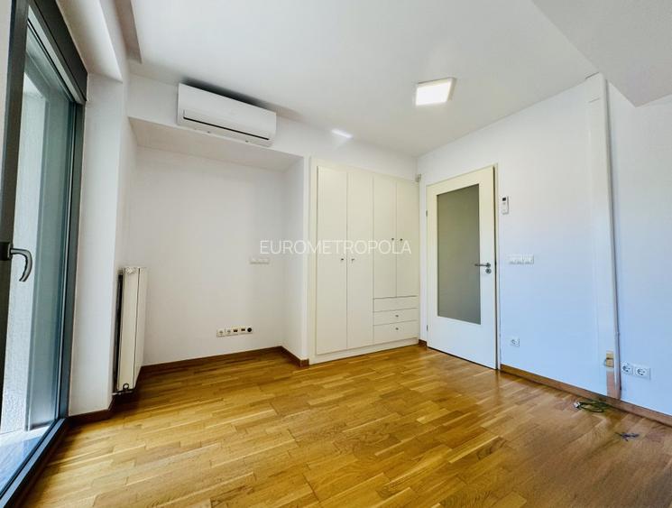 5 Camere, complex inchis, spatii verzi, parcare inclusa - 13