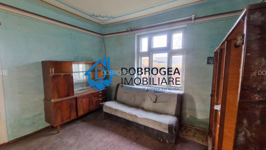 CASA DEMOLABILA ,TEREN 733 MP,  DESCHIDERE STRADALA 11,5 ML - 8