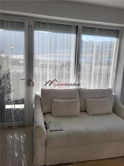Apartament 2 camere, 60 mp  2 balcoane  Etaj 1  Parcare cu Cf  Zona Florilor - 4