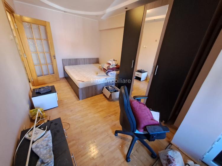 PACURARI MAOARA DE FOC 3 CAMERE DECOMANDAT ET.3 BLOC 1985  71 MP  COD 161977 - 6