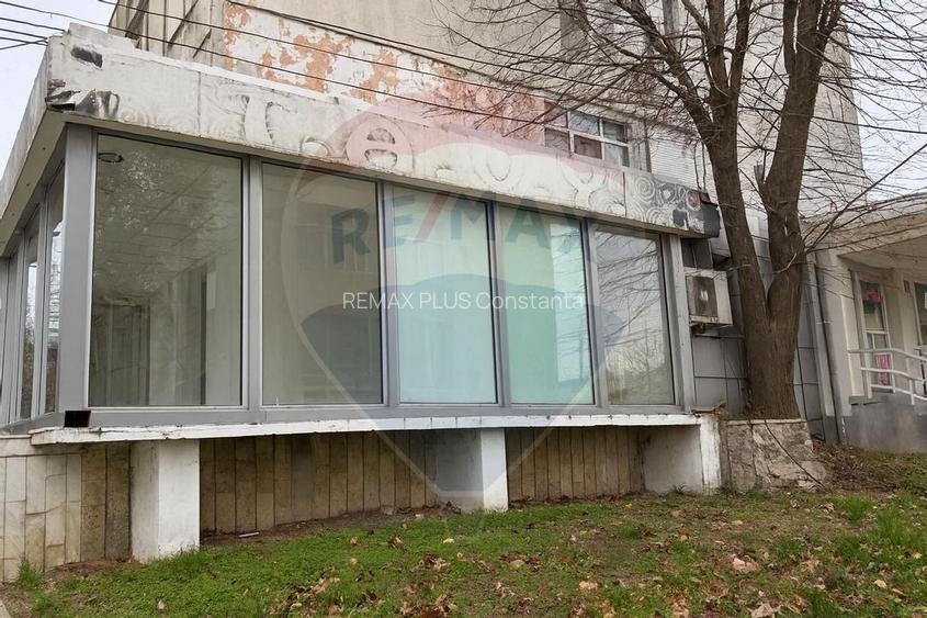 Spațiu comercial de închiriat vis-a-vis de Primaria Mangalia-87mp - 4