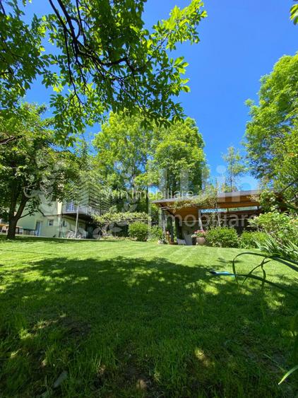 Vila deosebita cu 9 camere la cheie cu 800mp teren | Zona Racovita - 18