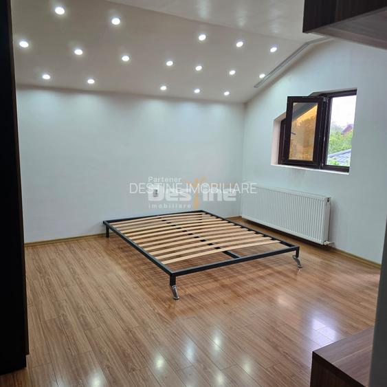 CASA / VILA DE VANZARE - 10