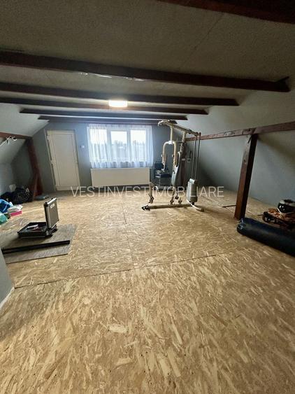 Azil 14 camere și 8000mp teren localitatea Sacădat - 5