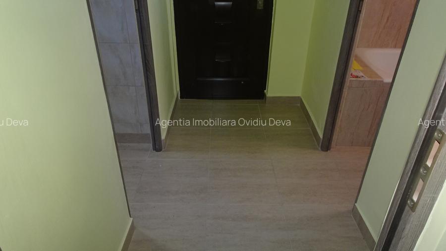 Inchiriez garsoniera decomandata in Deva, zona Zamfirescu in Q-uri, parter inalt - 6