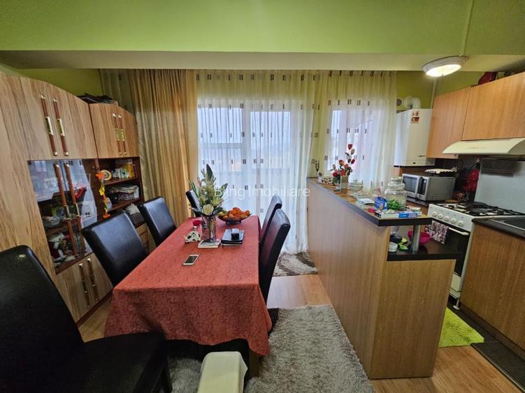 Apartament cu 2 camere, 47 mp, etaj intemediar, Zona strazii Jupiter - 6