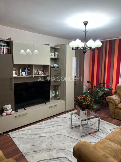 3 CAMERE CF. 0 - COMPLEX EDEN / INEL I - 2