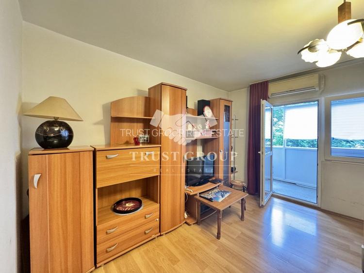 Apartament 3 camere Victoriei | Imobil 1978 | Decomandat| 2 bai| 3 min de metrou - 11