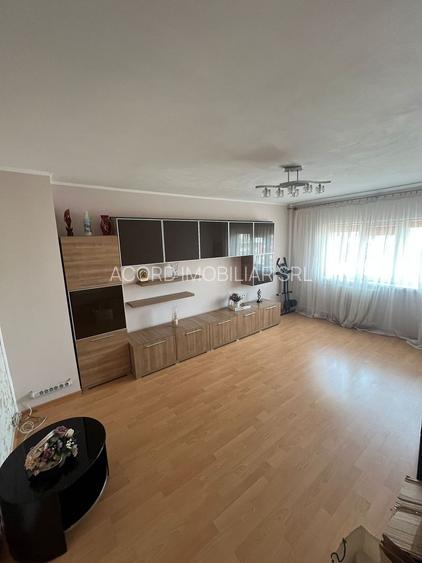 Apartament 2 camedere Km5 - 12