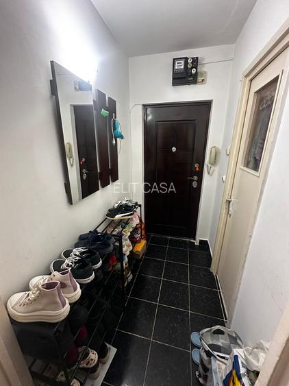 Apartament cu 2 camere, etajul 1/4, zona Alexandru cel Bun - 5