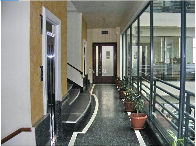 Matrix Office Building 300-1100 mp spatii birouri in Piata Unirii - 18