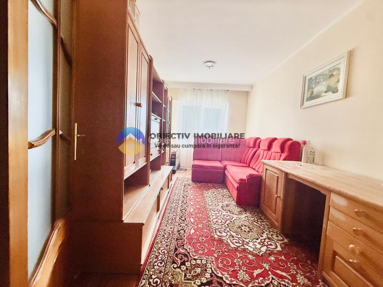 Apartament 3 camere / 2 bai/ ETAJ 2 / 80 mp / constructie 1990 - 16