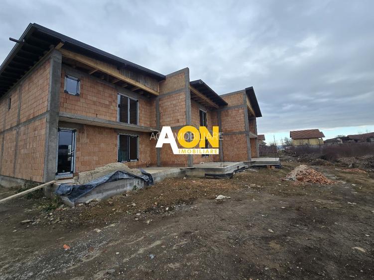 1/2 Duplex Zona Dealul Furcilor 4 Camere, 300mp Teren, 60mp Subsol - 3