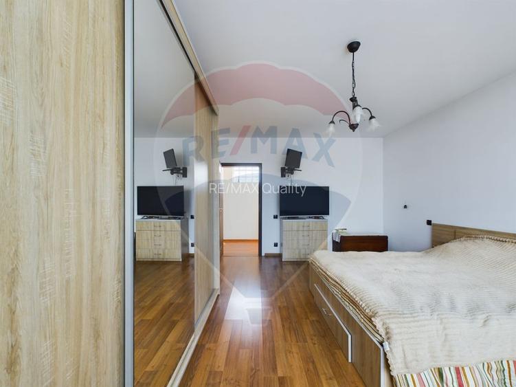 Vila cu 6 camere, teren 1200mp de vanzare- Varasti, la 4 km de Berceni - 6