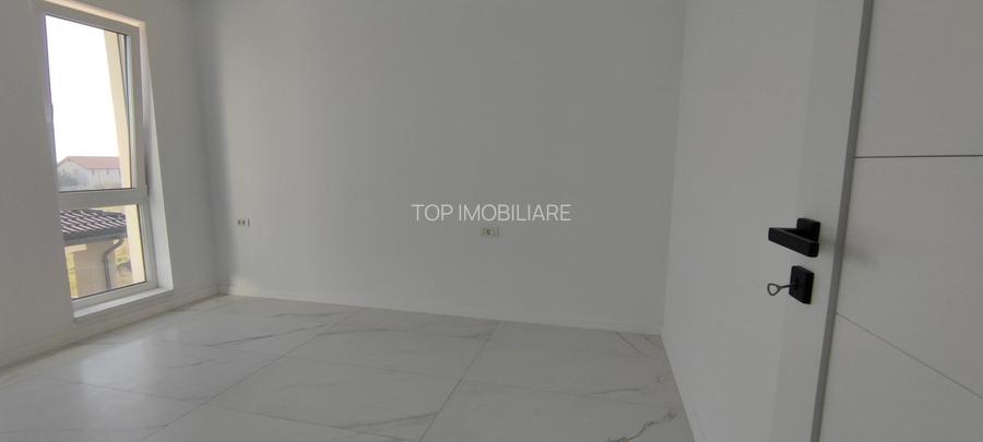 DEZVOLTATOR | 2 CAMERE| TERASA 18 MP | Braytim-COMISION 0 - 6