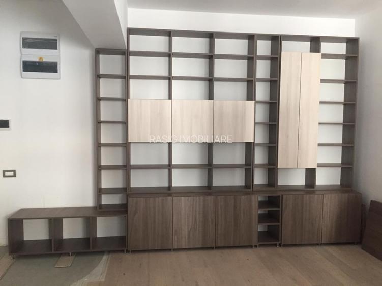 Vanzare apartament 2 camere Ion Mihalache Piata 1 Mai - 2