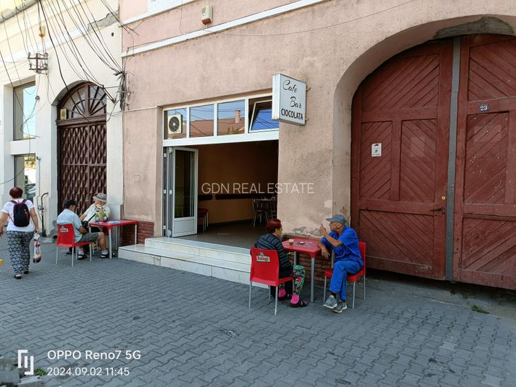 Spațiu comercial de închiriat, magazin, restaurant, farmacie, etc - 2