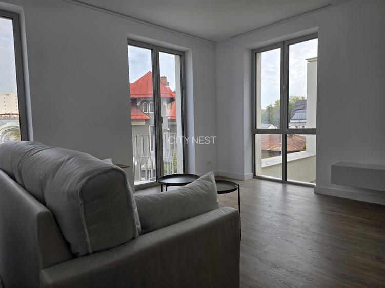 Apartament 3 camere de inchiriat nou în zona Armenească - Universitate - 22