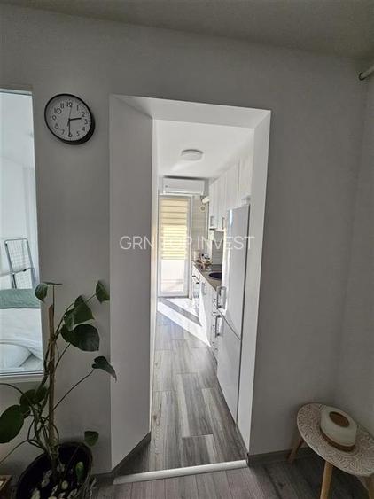 Studio modern balcon parcare zona Arhitectilor - 13