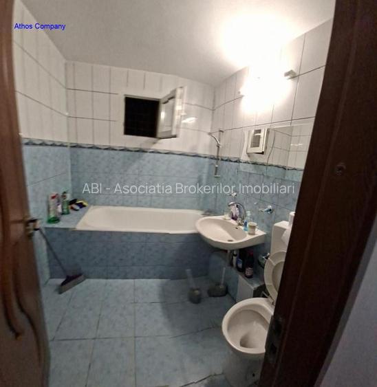 CRANGASI Ap 5 Camere ideal pt sediu de firma. - 11