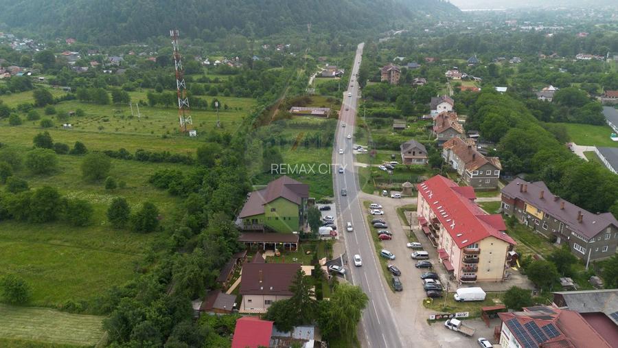 Casa spatioasa de vanzare - 33