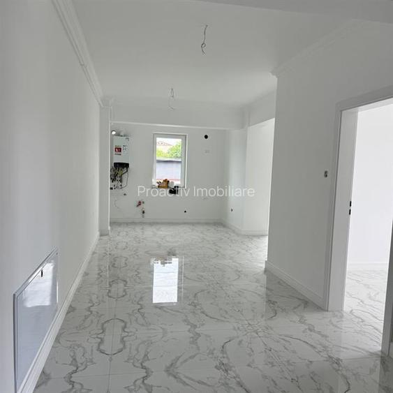 Apartament cu 3 camere, Bloc Nou, Etaj 1 ,  Burdujeni, 3c-4417 - 4