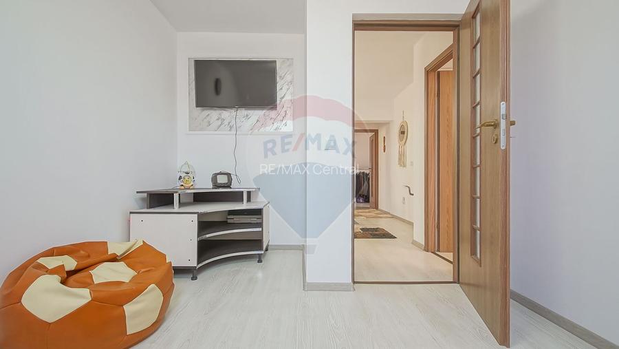 Comision zero, casa individuala + cabana A frame in Bod, la intrare - 28