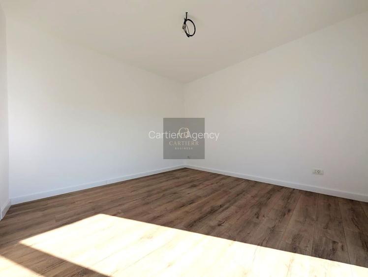 PENTHOUSE 5 CAMERE | OZANA |  LOC DE PARCARE(OPȚIONAL) |COMISION 0 - 15