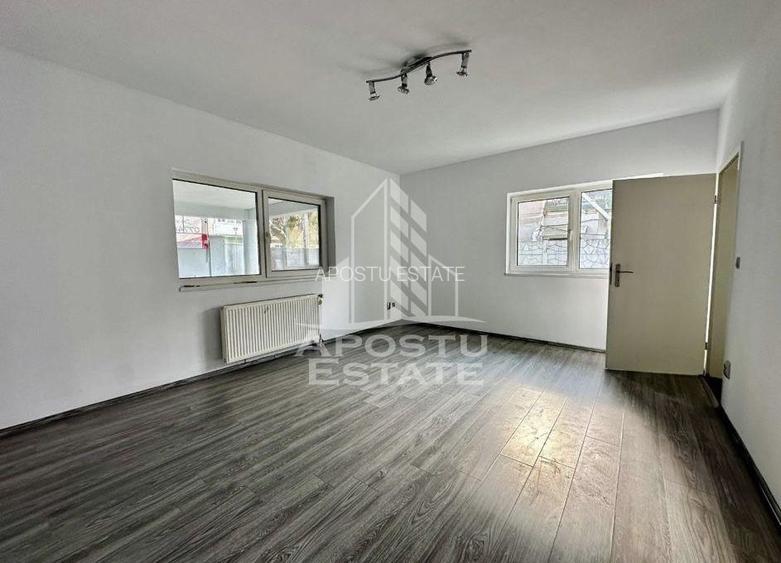 Casa individuală 7 camere, Centrala proprie , semimobilata , Balcescu - 3