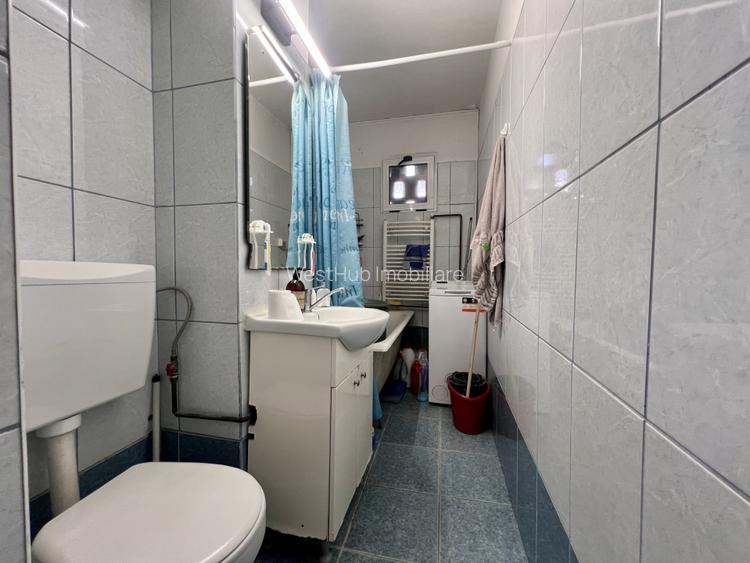 Apartament 4 camere, semidecomandat, 63mp, etaj 2/4 - Zona Dacia - 7