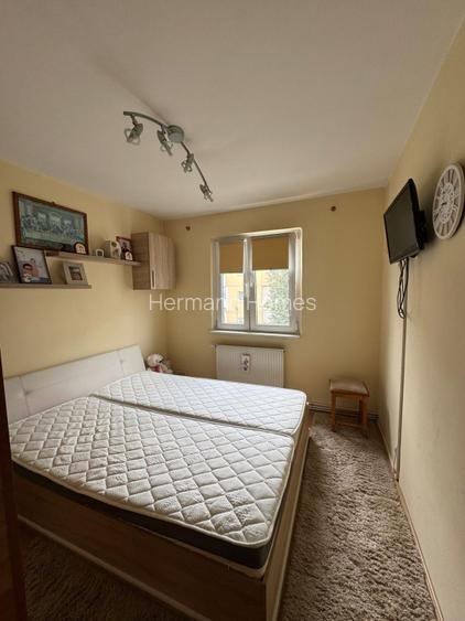 Apartament 3 camere - de inchiriat - Vasile Aaron - balcon inchis - 3