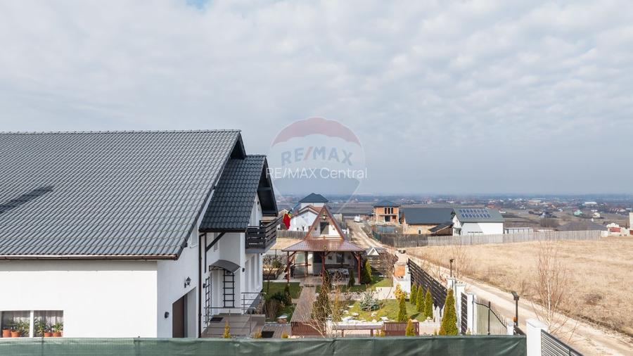 Comision zero, casa individuala + cabana A frame in Bod, la intrare - 5