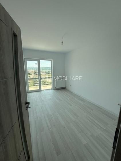 2 camere -bloc nou - Valea Lupulului - intabulat - 53 mp- parcare- 85000 euro - 4