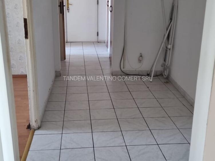 Pantelimon , Liceul Lucian Blaga - 13