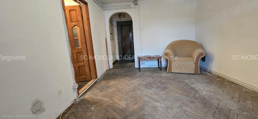 ETaj 1 , micro 9 Târgoviște. Vanzare apartament 2camere - 8
