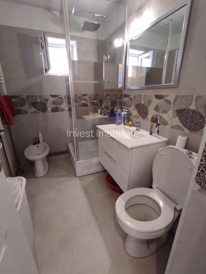 Apartament 3 camere, decomandat, et. 3, Nicolina - 9