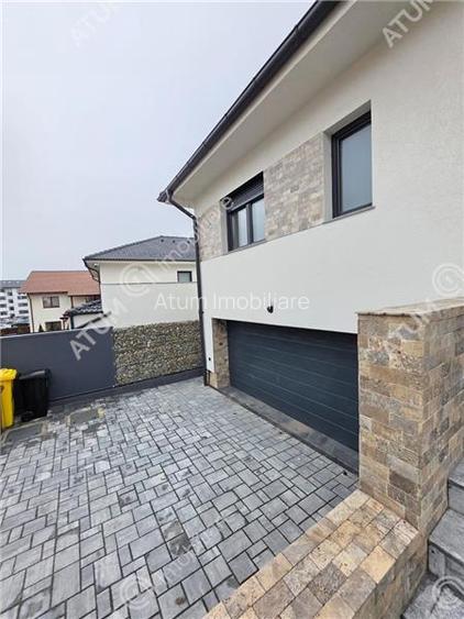 Casa individuala cu 4 camere si curte libera de 330 mp in Selimbar - 2