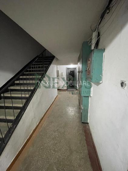 Garsonieră de închiriat, Buhuși, Str. Primăverii - 12