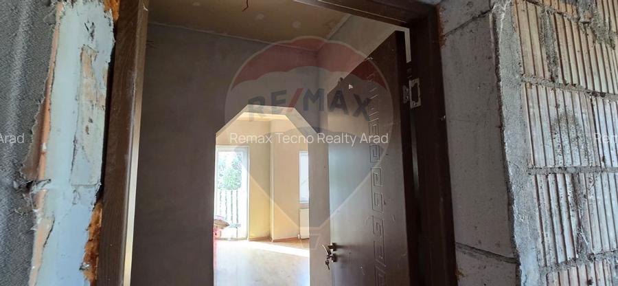 Casă la gri P+M cu anexă – oportunitate unică în Chișineu-Criș! - 29