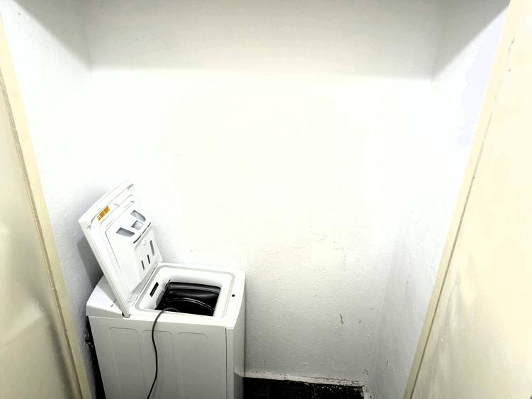 Vanzare Apartament 2 camere, Resita, etajul 1, liniște și acces facil - 16