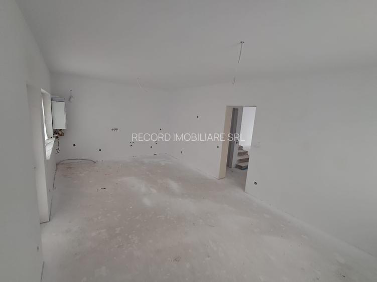 Duplex 135 mp, 2 locuri de parcare, P+1etaj, Floresti - 2