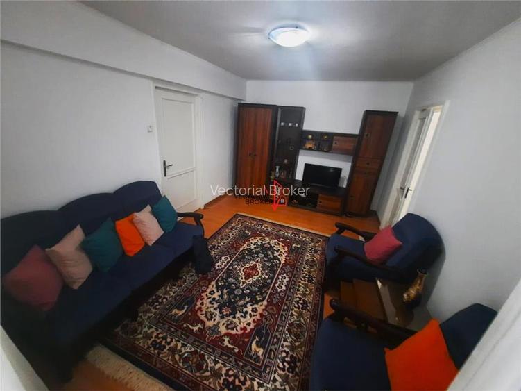 3 camere semidecomandat comision 0% metrou Gara de Nord, Hotel Ibis - 15