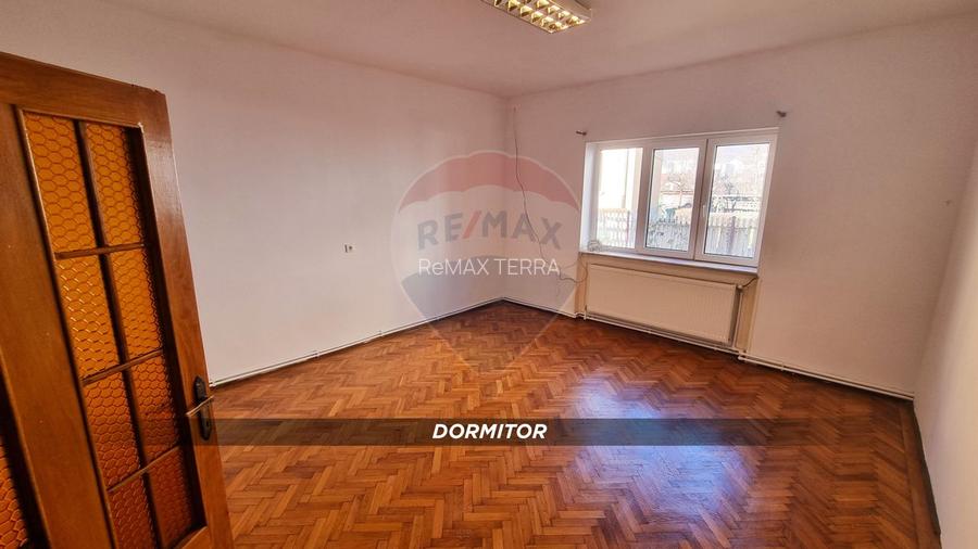 Casă / Vilă cu 5 camere de vânzare în zona Orasul Vechi - 20