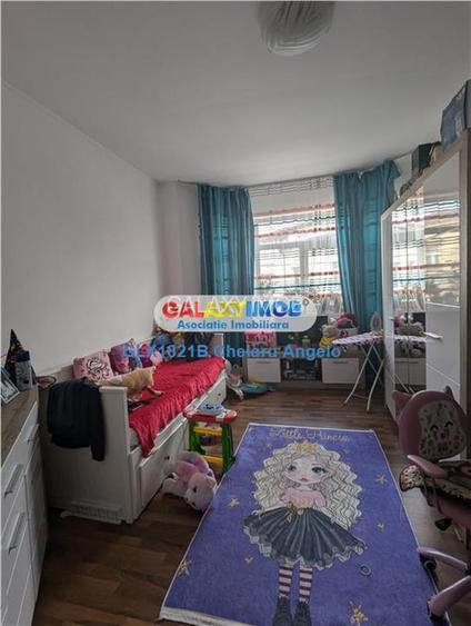 Calea Calarasilor,tot etaj 1  1, supr.util 200 mp,garaj,curte,pod inal - 24