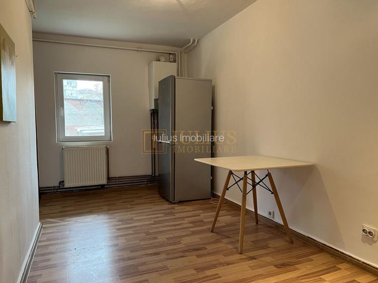 Str. Viorelelor zona Dorobanti; parter, centrala proprie. - 18