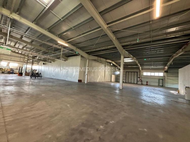 Hala industrial de 2000 mp cu autorizatie ISU Cat D - 10