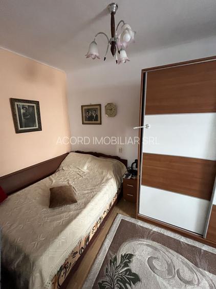 Casa/Vila cu 5 camere de vanzare Central - 7