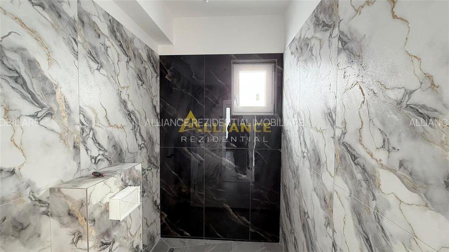 Casa Individuala - 3 camere - 2 bai - 371 mp teren - 14